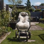 WOOOL Schapenvacht 2-in-1 Kinderwagen Buggy - WOOLA (Wit) - Afbeelding 3