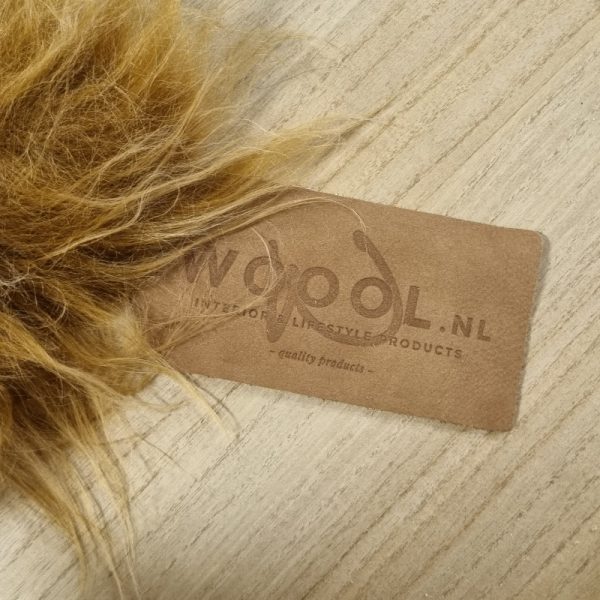 WOOOL Schapenvacht - IJslands Rood Bruin (Label)