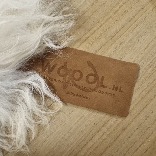 WOOOL Schapenvacht - IJslands Wit (Label)