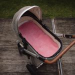 WOOOL Schapenvacht 2-in-1 Kinderwagen Buggy - SNUGGY (Roze) - Afbeelding 2